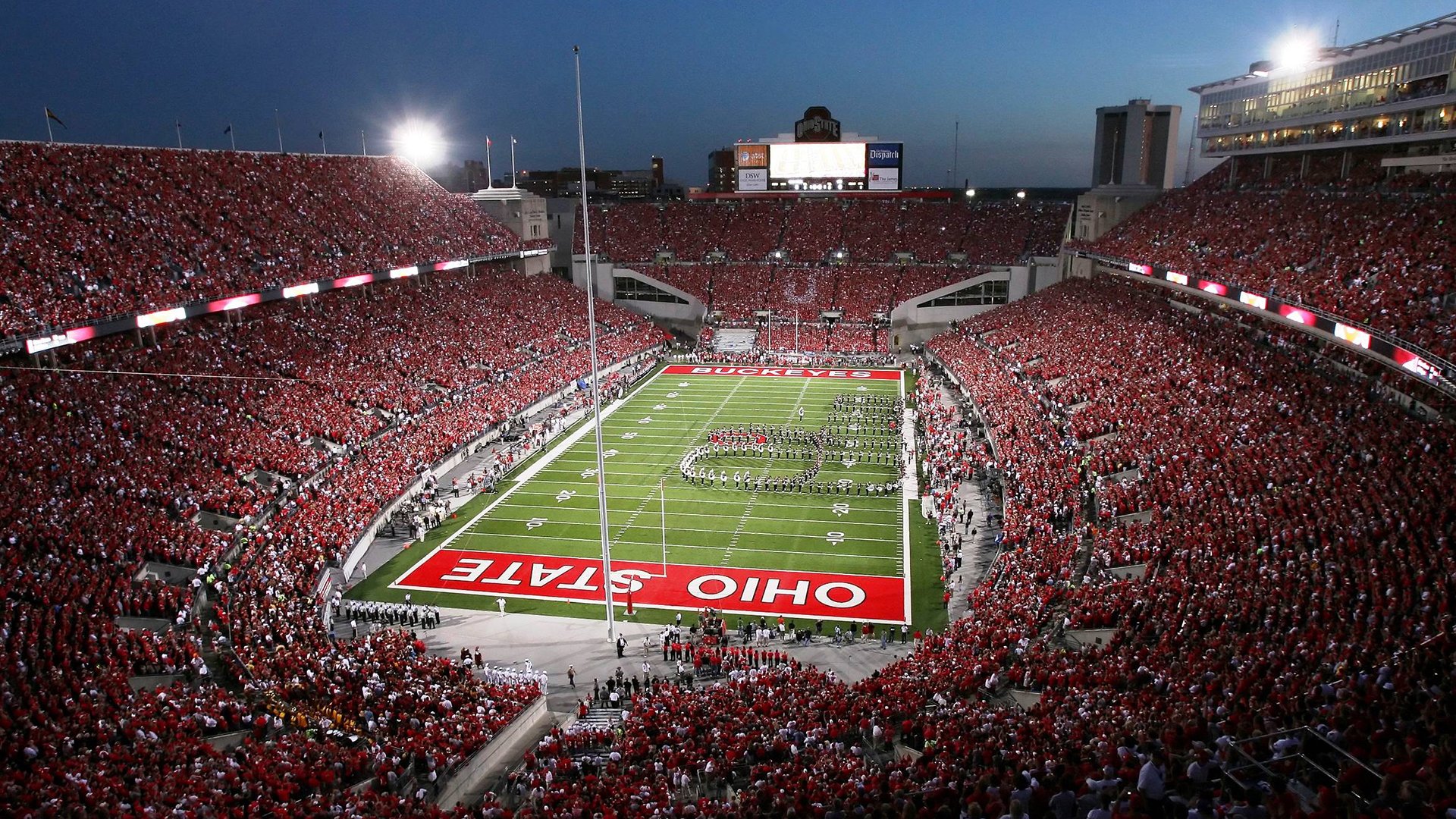 _夜间跑步挑战:在星夜中奔跑的期待_,夜间跑步对身体好吗怎样跑